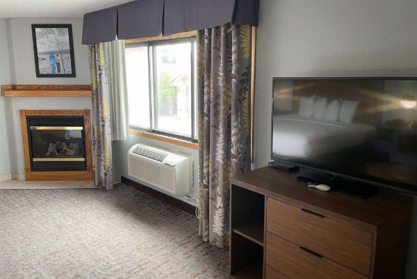 AmericInn by Wyndham Ankeny/Des Moines image 27